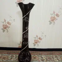 گلدون سالم بدون هیچ گونه شکستگی