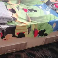 تخت خواب نوجوان