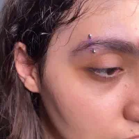 پیرسینگ گوش بینی لب ناف میکرودرمال کاشت نگین