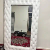 اینه ایستاده