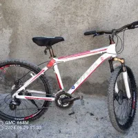 دوچرخه 26 ویوا