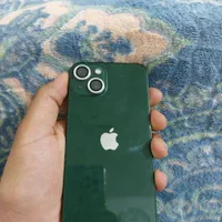 اپل iPhone 13 با حافظهٔ ۱۲۸ گیگابایت