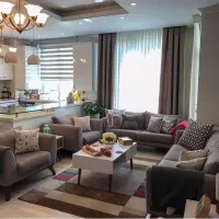۵۷ متر /  دوخواب / خطی رو به آفتاب