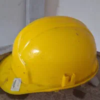 بشکه و تخته ی ۴ متری کلاه ایمنی و قرقره بالابر|مصالح و تجهیزات ساختمان|رشت, حسین آباد|دیوار