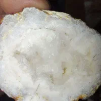 کریستال کوارتز|بدلیجات|فیروزکوه, |دیوار