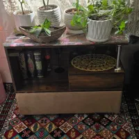 فروش مبل ۴ نفره درحدنووبسیارتمیز با دومیزکناری|مبلمان خانگی و میز عسلی|تهران, امیر بهادر|دیوار