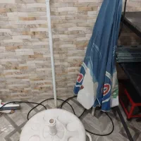 چتر سایبان ایستاده