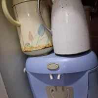 سه عدد فلاسک با یک عدد کتری فروشی