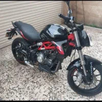 بنلی ۳۰۰ مدل ۱۴۰۰