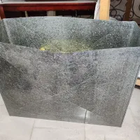 نیمکت ،جعبه کار ،میز خرجکارچین ،اتوی قدیمی  سنگین