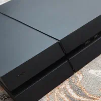پلی‌استیشن 4 فت1 ترابایت دو دسته تمیز و کم‌کار