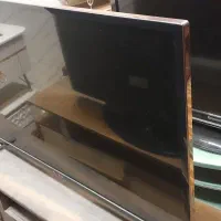 الیدی ۴۹ ال‌جی بسیار تمیز