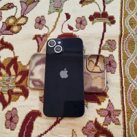 آیفون ۱۳ درحدصفر ۷ ماه گارانتیش موجود هست باتری ۹۰