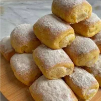 فروشنده شیرینی فروشی (قنادی)