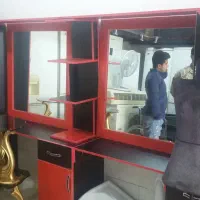 دکوری ارایشگاه