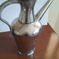 آفتابه مسی قدیمی|کلکسیون اشیاء عتیقه|قرچک, میرزائی شمالی|دیوار