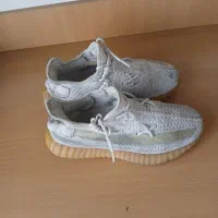 adidas yezi 350 orginal|کیف، کفش، کمربند|تهران, شهرک دانشگاه|دیوار