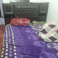 تخت دونفره