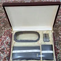 کیف و کمربند و جاکارتی جاکیلیدی و خودکار