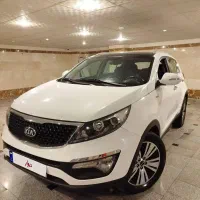 ماشین 2014 فیس جدید یک لکه رنگ دارد