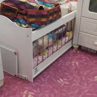 تخت کودک به همراه تشک