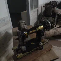 چندین وسیله عتیقه|کلکسیون اشیاء عتیقه|یزد, |دیوار