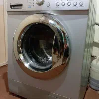 لباسشویی تمام اتوماتیک و۶عدد مرغ