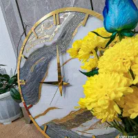 ساعت دیواری رزینی مدل کهکشان