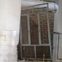 درب پنجره آهنی