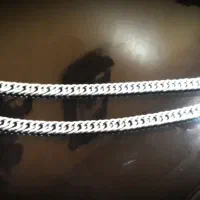 گردنبندزنجیرکارتیر، استفاده نشده، نقره ای