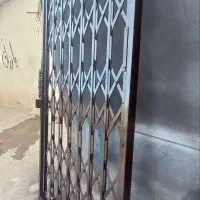 درب و پنجره اکاردونی محسنی|مصالح و تجهیزات ساختمان|کرمان, |دیوار