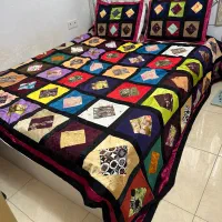 رو تختی چهل تیکه