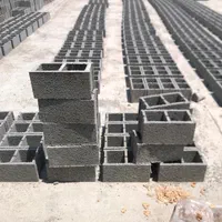 اوستا کار بلوکزنی بهدهمراه جای خواب مستقل|استخدام معماری، عمران و ساختمانی|صومعه‌سرا, |دیوار