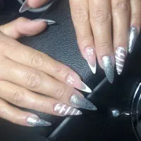 خدمات ارایشگری و زیبایی|خدمات آرایشگری و زیبایی|قزوین, |دیوار