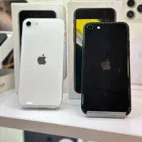 Iphone se 2020 128Gb در حد اکبند
