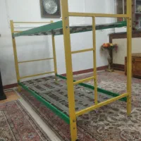 تخت فلزی دو طبقه سالم