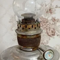 گردسوز قدیمی.|کلکسیون اشیاء عتیقه|تهران, میدان میوه و تره‌بار مرکزی|دیوار