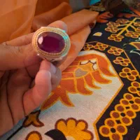 انگشتر نقره نگین فیروزه و یاقوت و زنجیر نقره