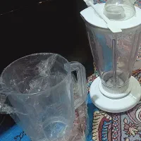 دو تا پارچ مخلوط کن