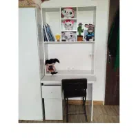 میز تحریرو اینه