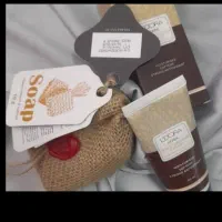 پک های از‌بین‌بردن‌لکه های‌دست‌