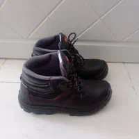 کفش ایمنی نو|کیف، کفش، کمربند|شاهینشهر, شهرک گلدیس|دیوار