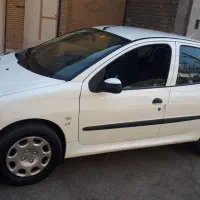 ۲۰۶V8فول صندوق دار مدل ۹۴ سیمی در حد صفر کم کار|خودرو سواری و وانت|شاهین‌شهر, گزبرخوار|دیوار