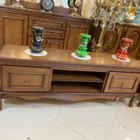 کنسول و جاکفشی