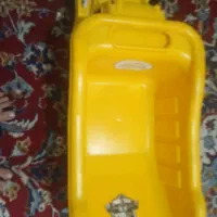 کامیون بچه نونو