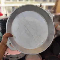 تابه چدن روسی دو دسته ۳۸ سانتی|ظروف پخت‌وپز|مشهد, خین عرب|دیوار