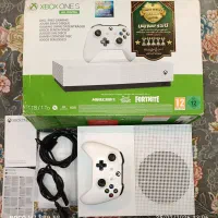 ایکس‌باکس وان اس یک ترا  مشابه آکبند معاوضه