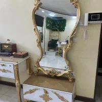 صندلی اصلاح و کنسول و آینه