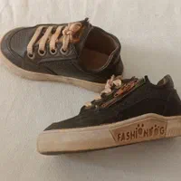 کفش بچگانه|کیف، کفش، کمربند|تربتحیدریه, شهرک ولیعصر|دیوار