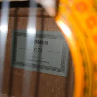 گیتار کلاسیک یاماها C70 کمکارکرد با کیف|گیتار، بیس، امپلیفایر|تهران, وحیدیه|دیوار